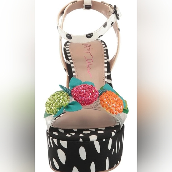 Betsey Johnson Women's Sprite Fruit Embellished Chunky Heels Sandals Size 7M NEW - Picture 5 of 16
